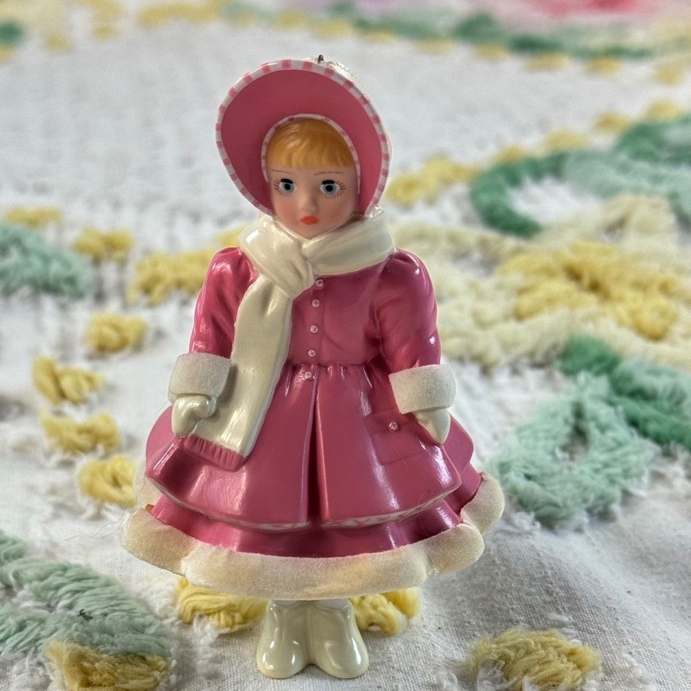 Hallmark Madame Alexander Little Women Amy March Keepsake Ornament 2004